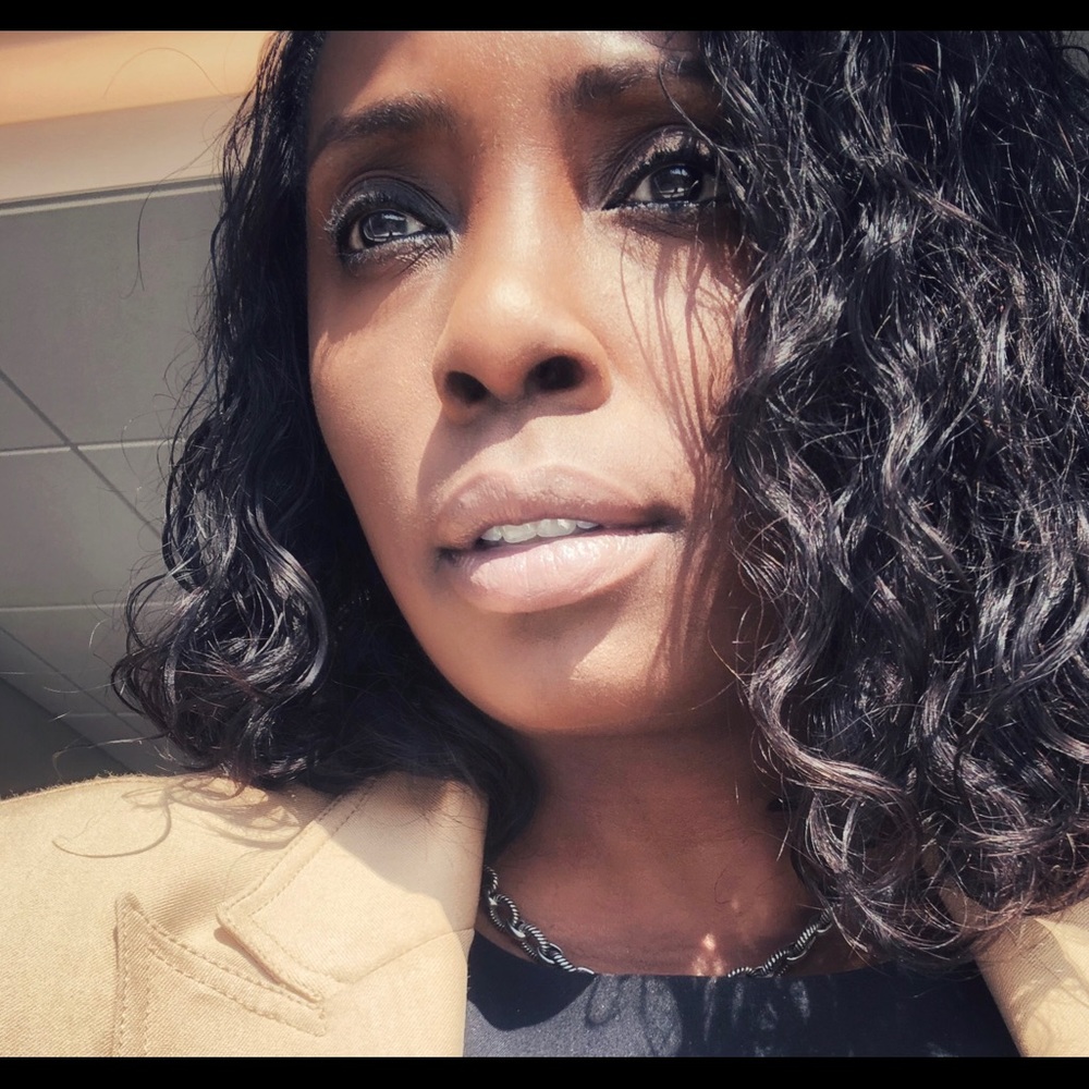 Meet your Posher, Robin